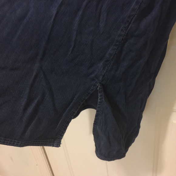 ❤️❤️❤️Maurice’s button up/Down long sleeve ❤️❤️❤️ - Picture 3 of 7